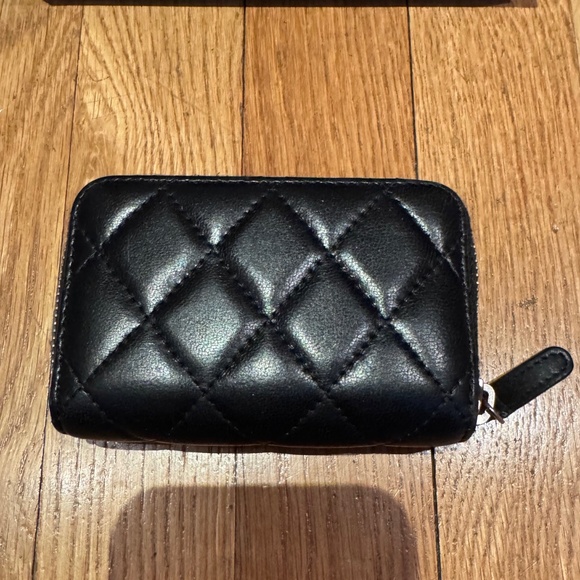 CHANEL - COIN PURSE - Wallet -- Quilted Lambskin Leather - Picture 8 of 14